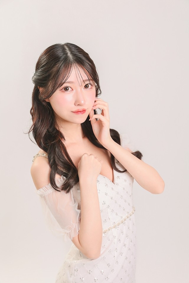 桃瀬 こはる